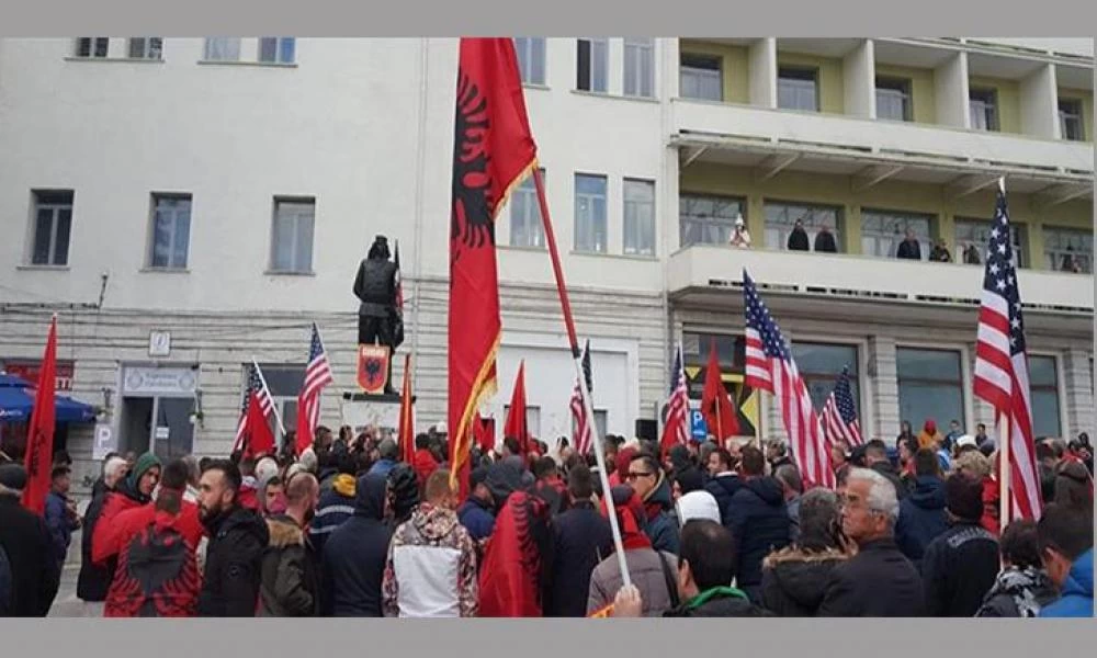 Αργυρόκαστρο: Συγκέντρωση «Τέκνων της Λιαπουριάς» με ανθελληνικό πνεύμα